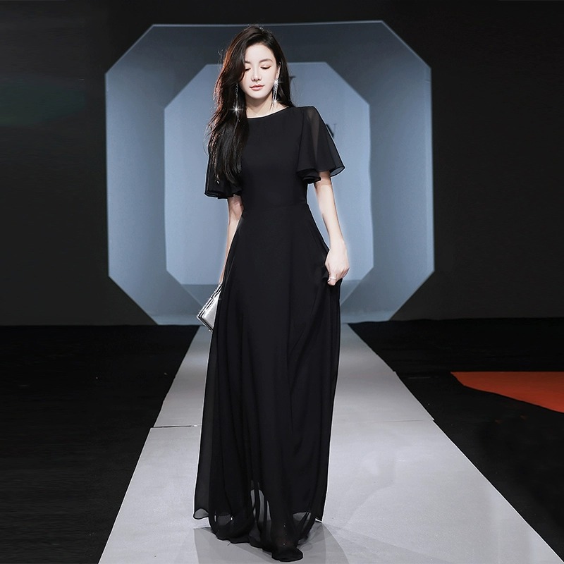 ชุดราตรีงานเลี้ยง 2026 ผ้าชีฟอ - Fly Line บทวิจารณ์และราคา